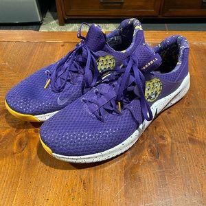 Nike LSU Tigers Free TR V8 Sneakers